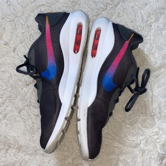 Gray Nike Air Sneakers - Picture 3 of 7